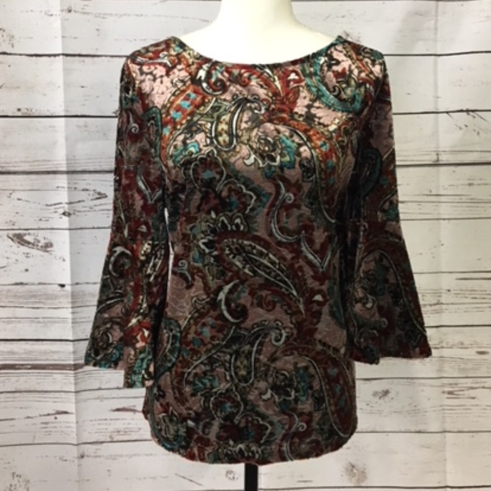 Kasper Velvet Paisley Bell-Sleeve Top